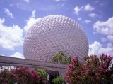 Spaceship-Earth-01