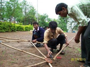 Joining Hexagons to the Pentagon top with 'b' chords. Joining Hexagons to the Pentagon top with 'b' chords.